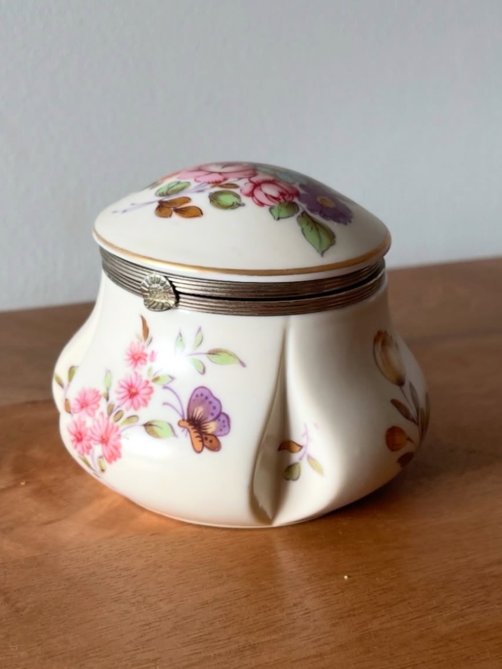 Vintage LEFTON Floral Porcelain Trinket Box